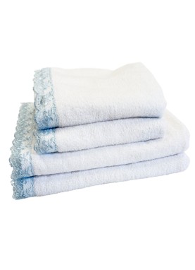 Kokvilnas frotē dvielis ar mežģīnēm CLASSIK l.blue