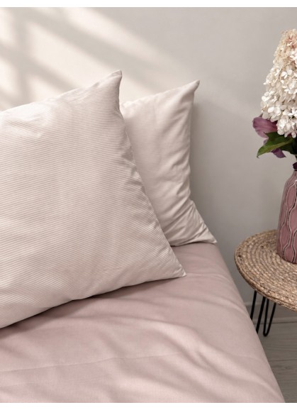 Vienkrāsains satīna gultas veļas komplekts PREMIUM KLARA beige Vienkrāsains satīna gultas veļas komplekts PREMIUM KLARA beige