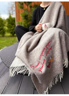 Vilnas pleds ar izšuvumu – Ziemassvētku dāvana, brūns|FL18