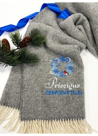 Vilnas pleds ar izšuvumu – Sirsnīga dāvana Ziemassvētkos, pelēks |ZS92